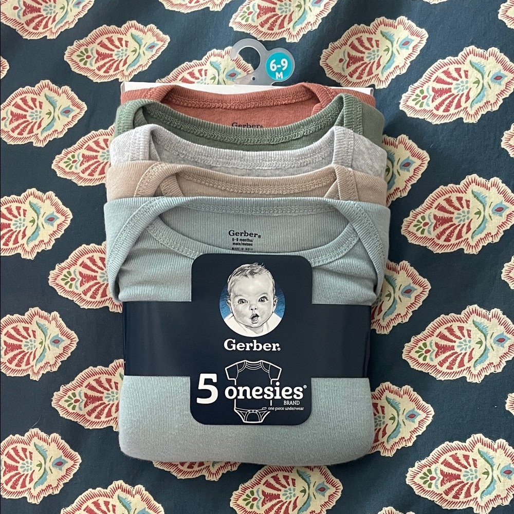 Gerber Short Sleeve Onesies - Green, Beige, Blue